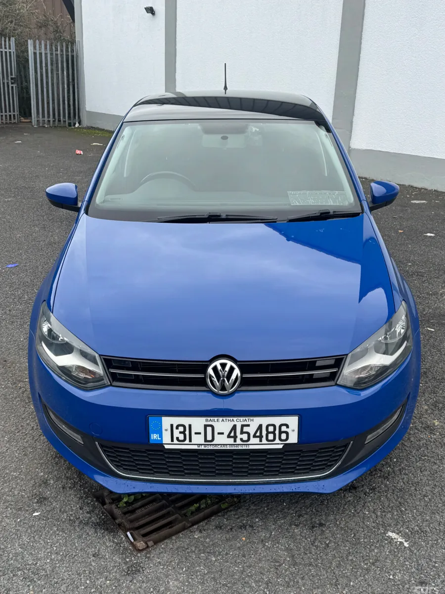 Volkswagen Polo Hatchback, Petrol, 2013, Blue