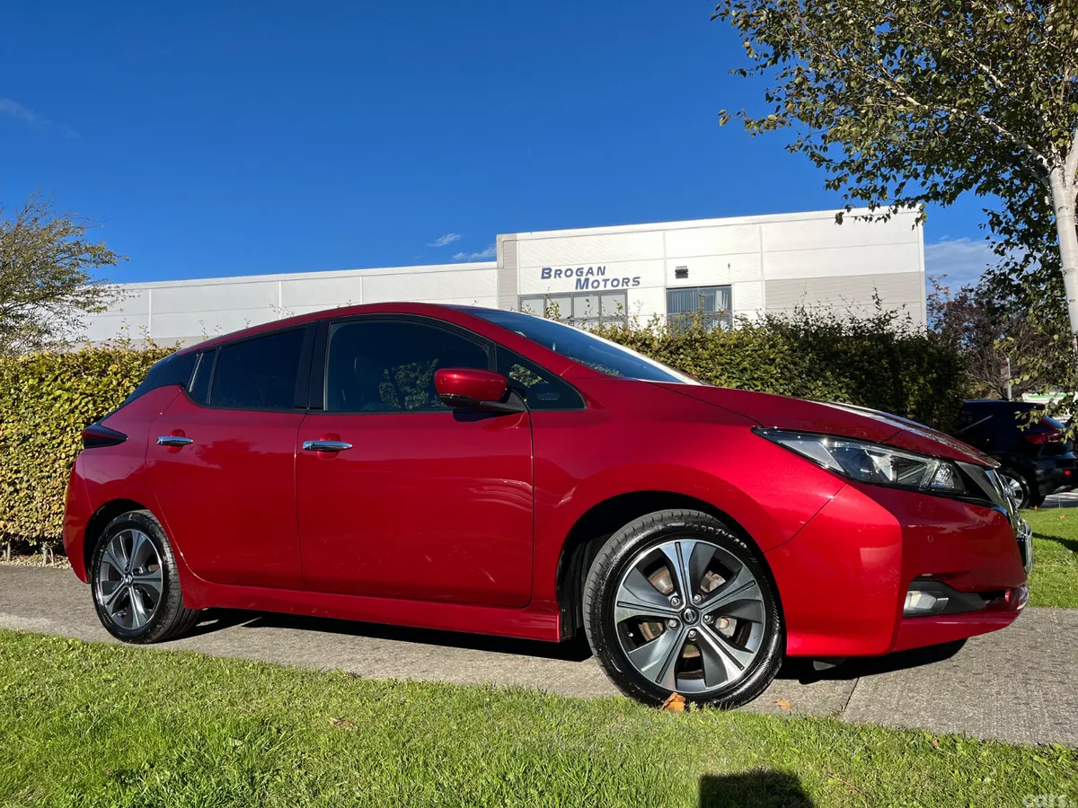 Nissan Leaf Hatchback, Electric, 2021, Red