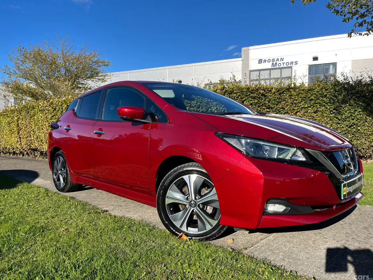 Nissan Leaf Hatchback, Electric, 2021, Red