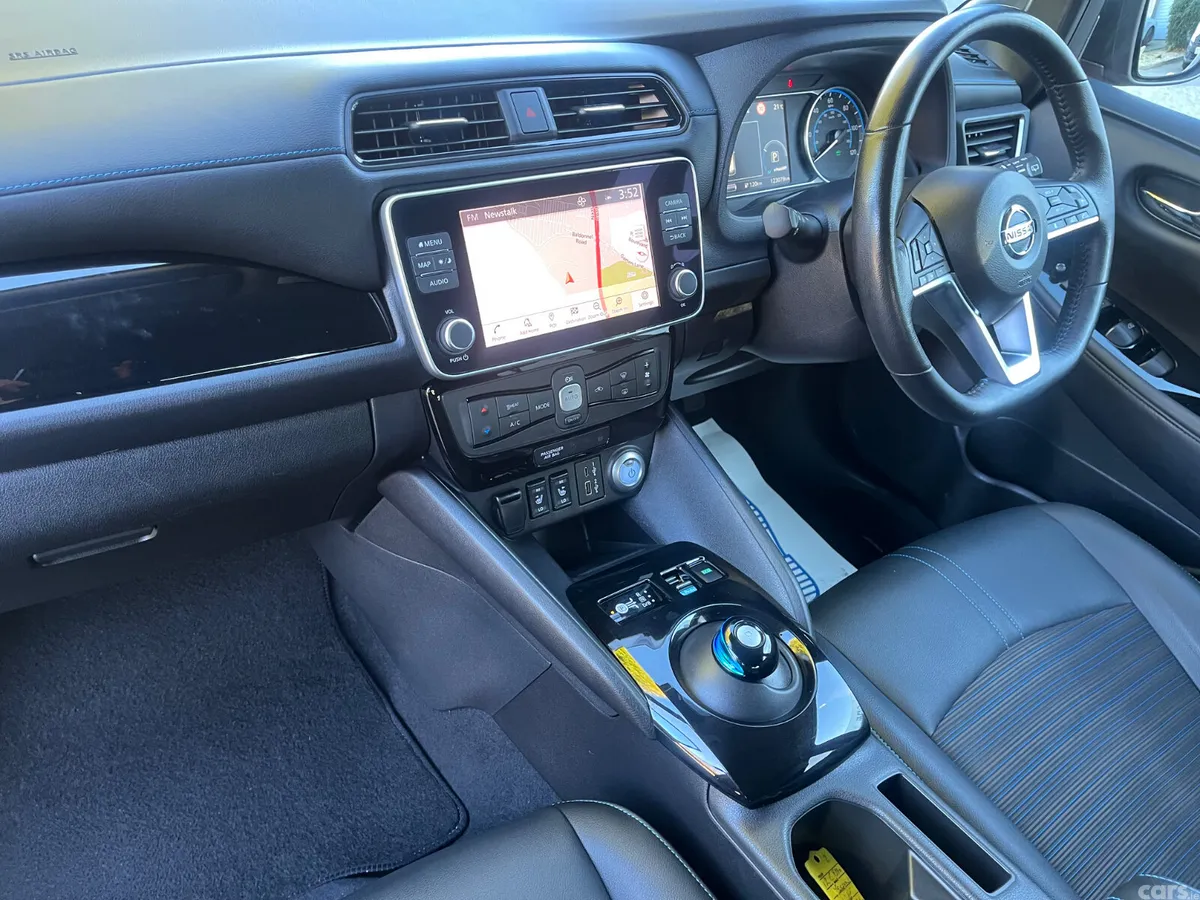 Nissan Leaf Hatchback, Electric, 2021, Red
