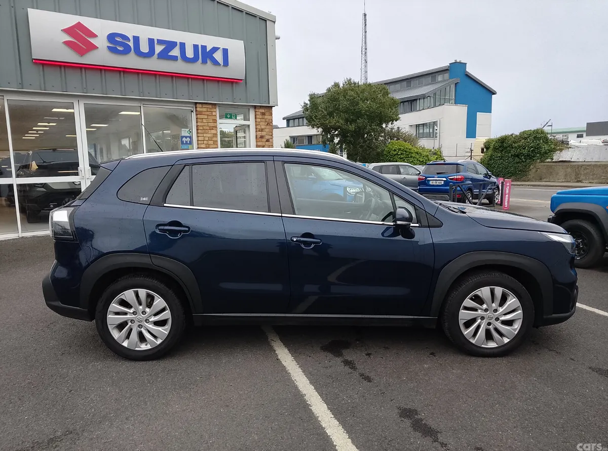 Suzuki S-CROSS Hatchback, Petrol Hybrid, 2023, Blue