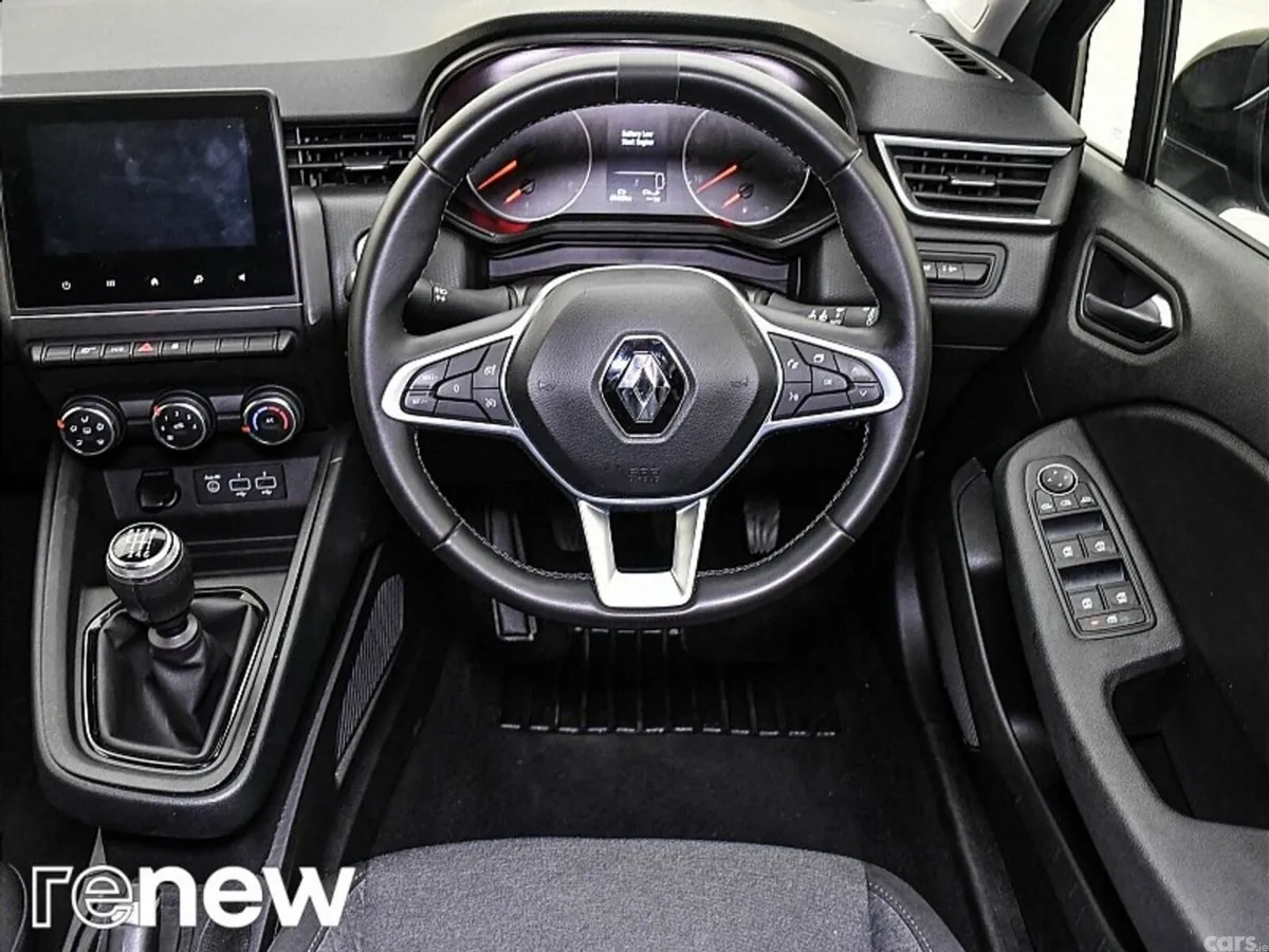 Renault Clio Hatchback, Petrol, 2022, Blue
