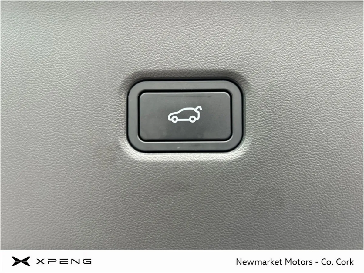 XPeng G6 Hatchback, Electric, 2026, Black