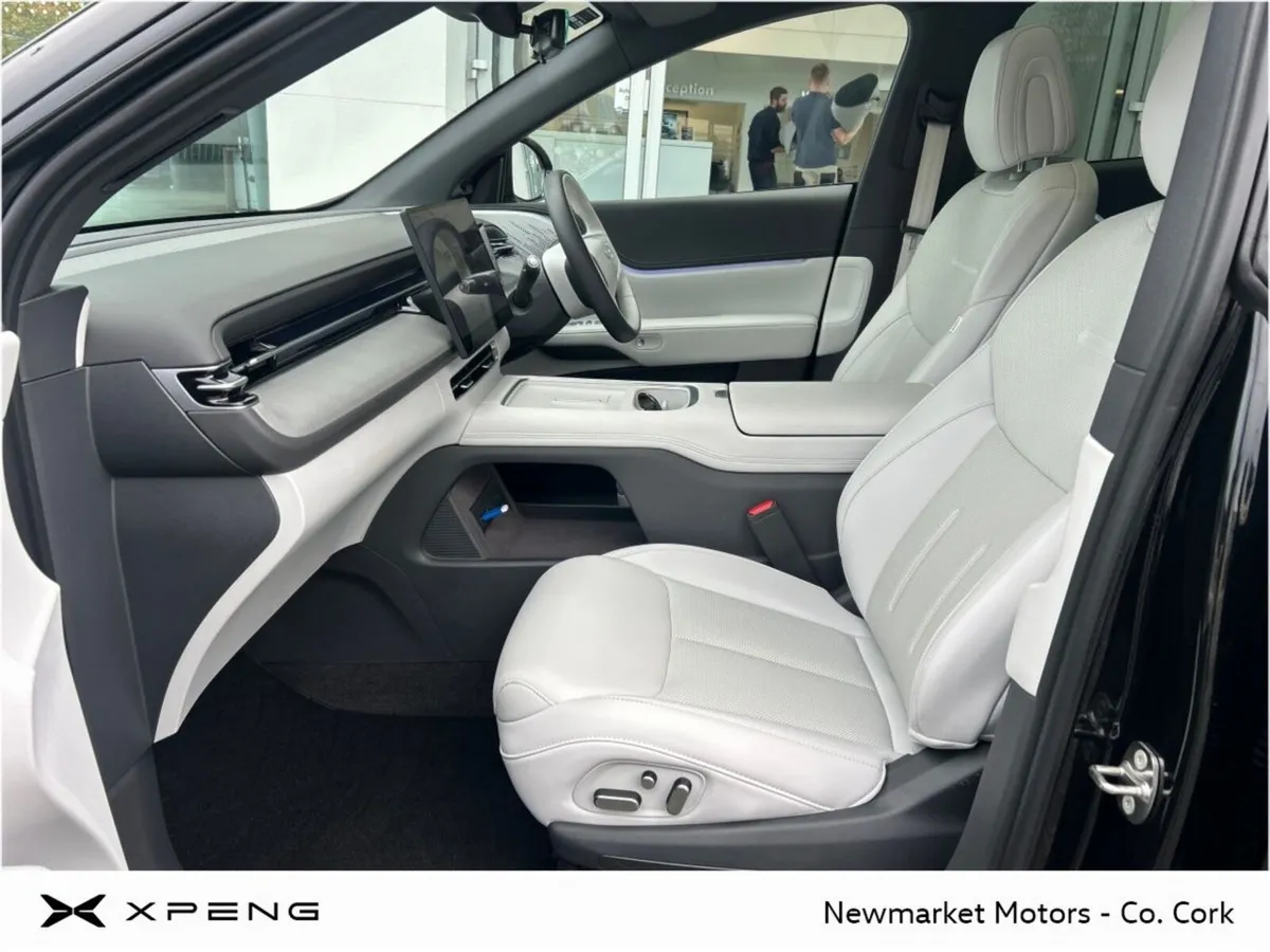 XPeng G6 Hatchback, Electric, 2026, Black