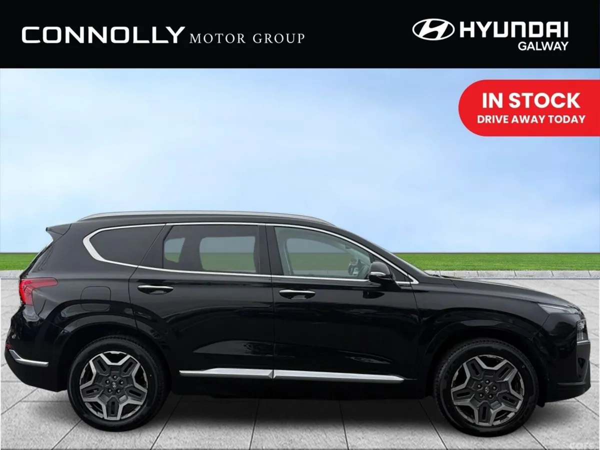 Hyundai Santa Fe SUV, Petrol Plug-in Hybrid, 2021, Black