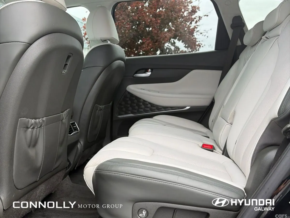 Hyundai Santa Fe SUV, Petrol Plug-in Hybrid, 2021, Black