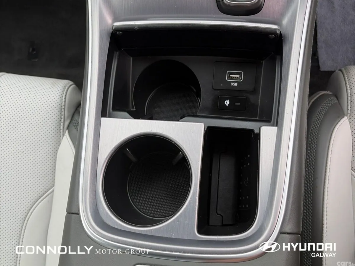 Hyundai Santa Fe SUV, Petrol Plug-in Hybrid, 2021, Black