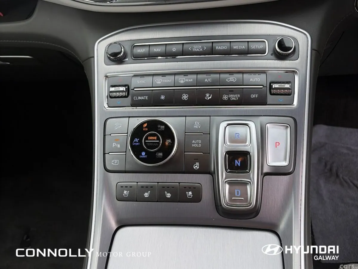Hyundai Santa Fe SUV, Petrol Plug-in Hybrid, 2021, Black