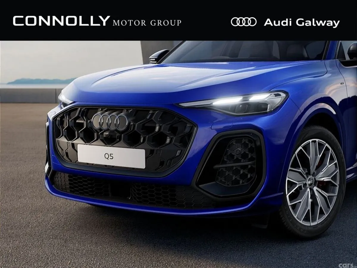 Audi Q5 SUV, Petrol Plug-in Hybrid, 2027, Blue