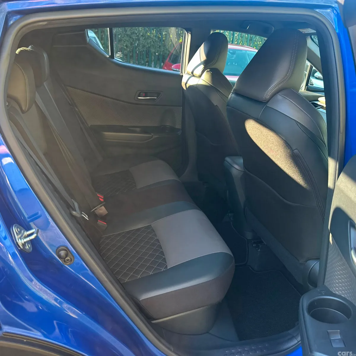 Toyota C-HR Hatchback, Petrol Hybrid, 2021, Blue