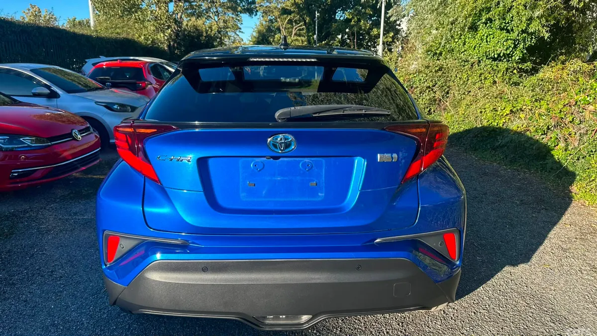 Toyota C-HR Hatchback, Petrol Hybrid, 2021, Blue