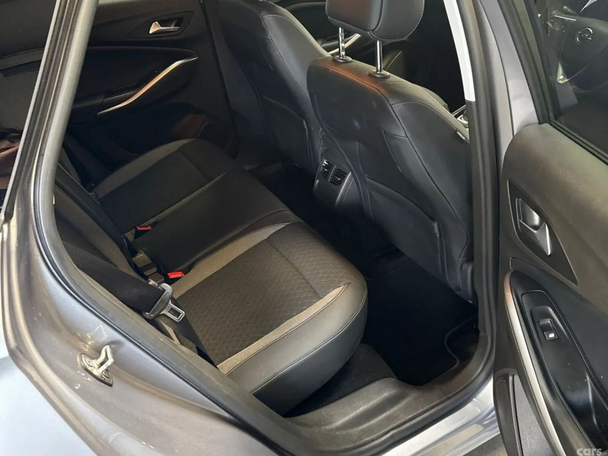 Opel Grandland X SUV, Diesel, 2023, Grey
