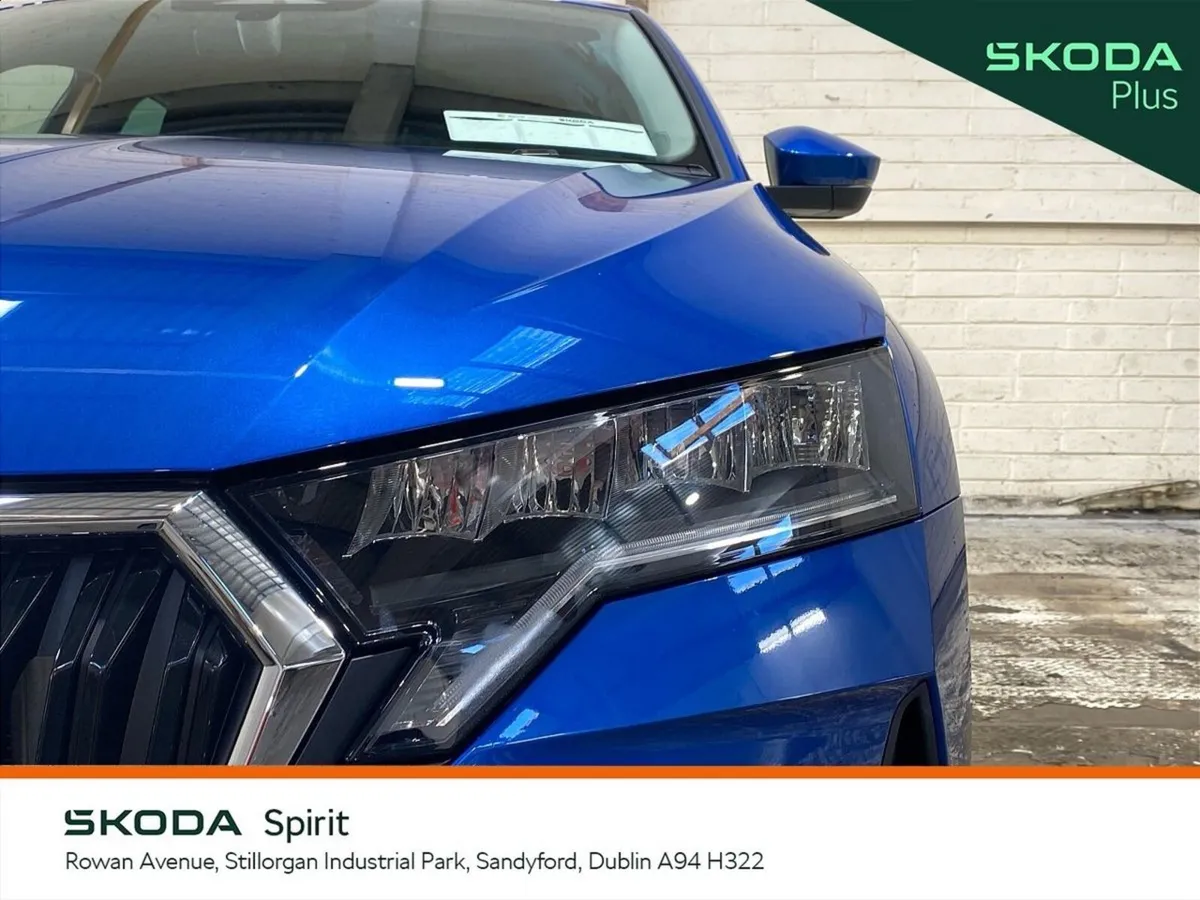 Skoda Octavia Saloon, Diesel, 2026, Blue