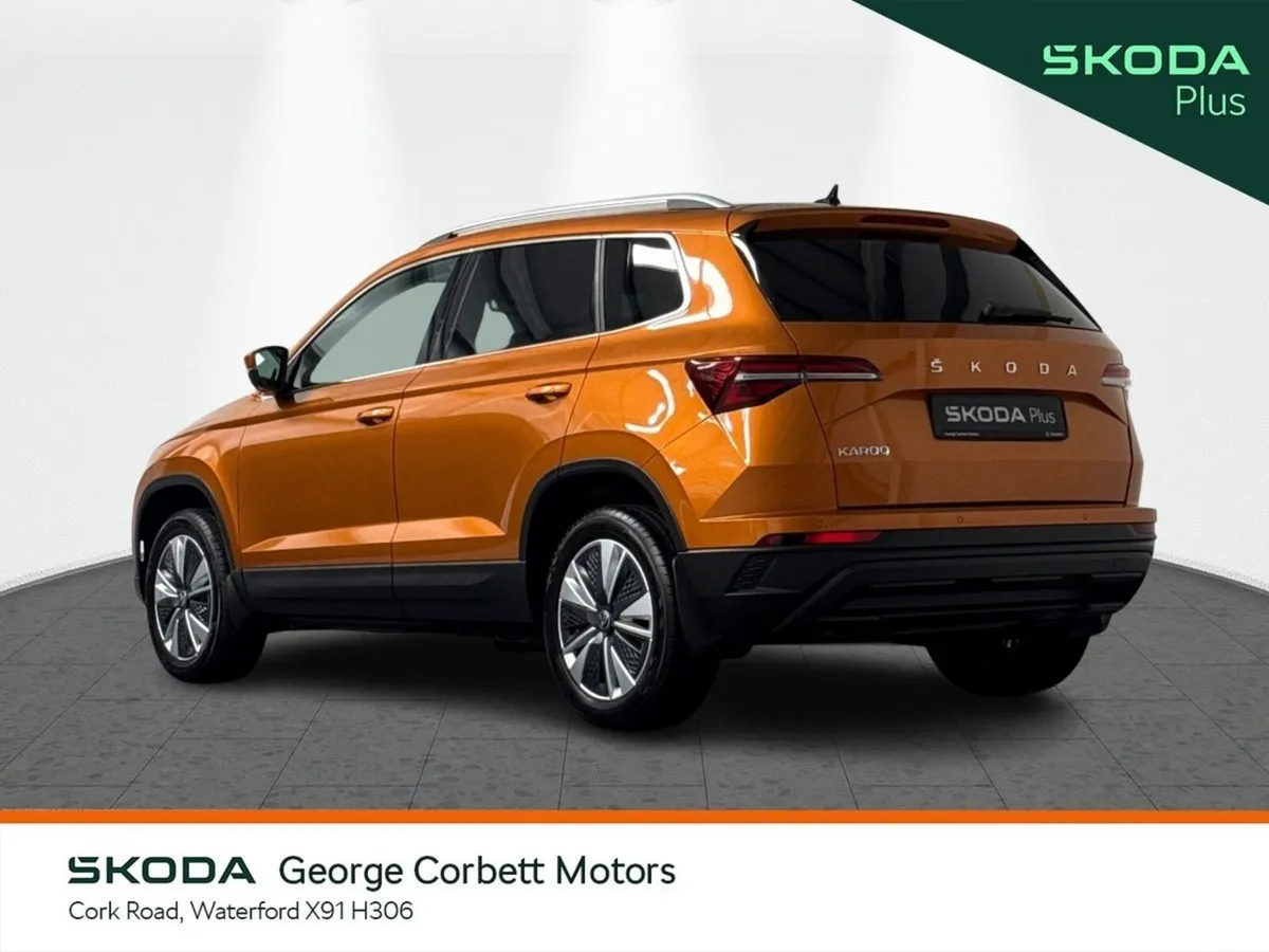 Skoda Karoq SUV, Diesel, 2023, Orange