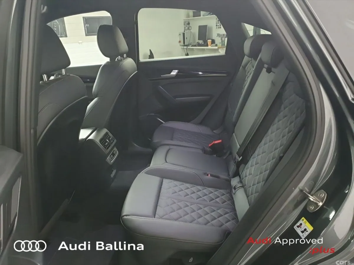 Audi Q5 SUV, Petrol Plug-in Hybrid, 2025, Grey