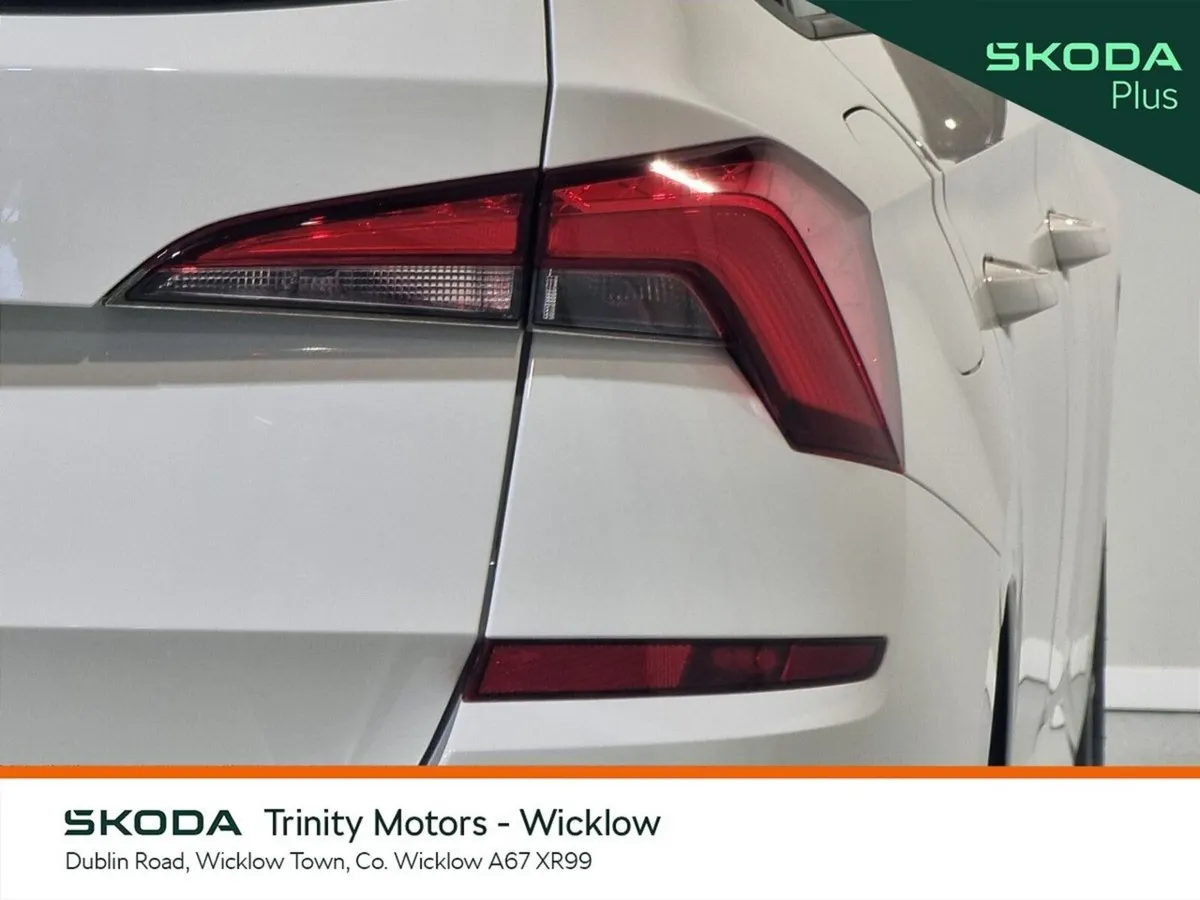 Skoda Kamiq Hatchback, Petrol, 2024, White