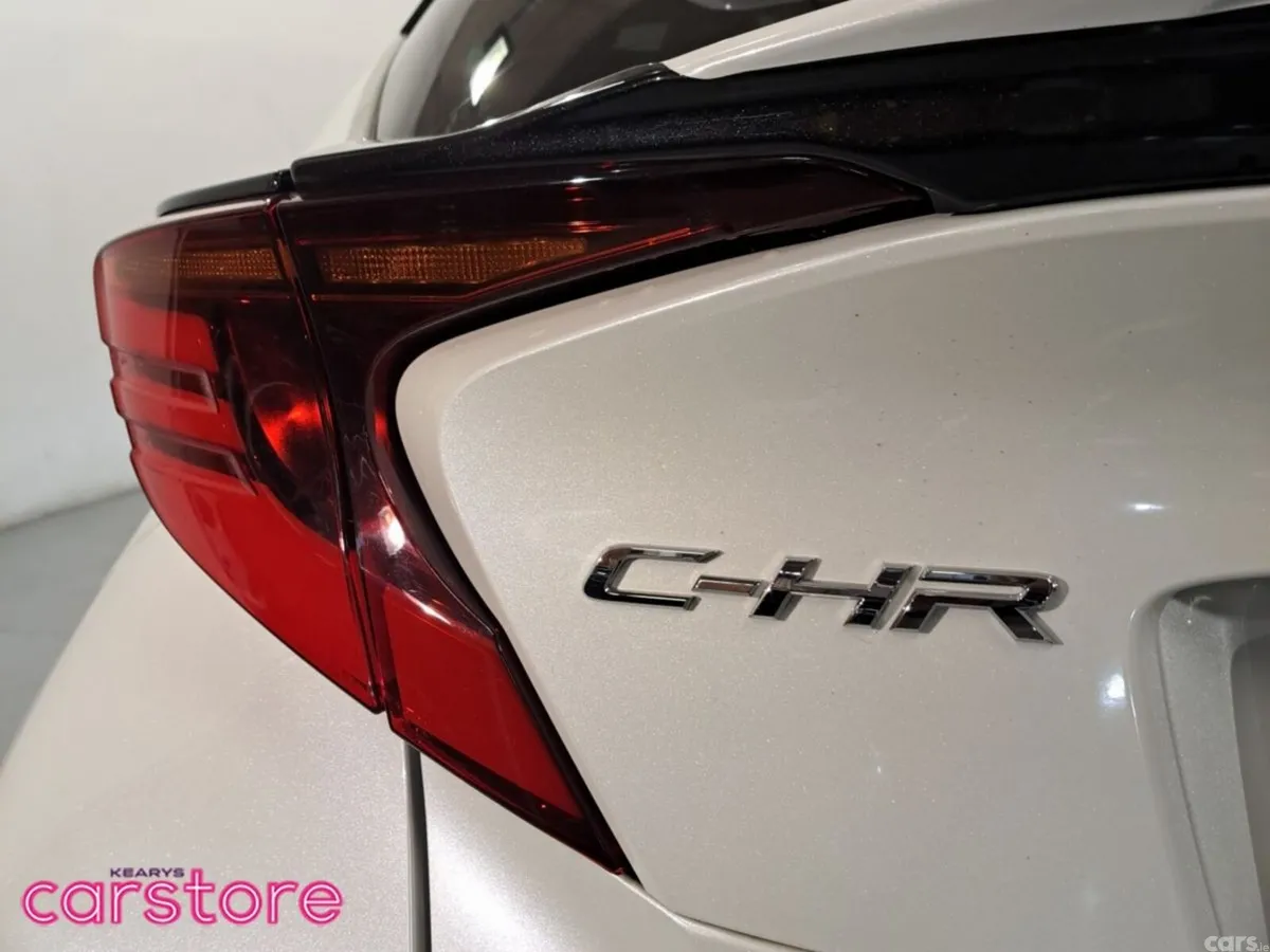 Toyota C-HR Hatchback, Petrol Hybrid, 2021, White