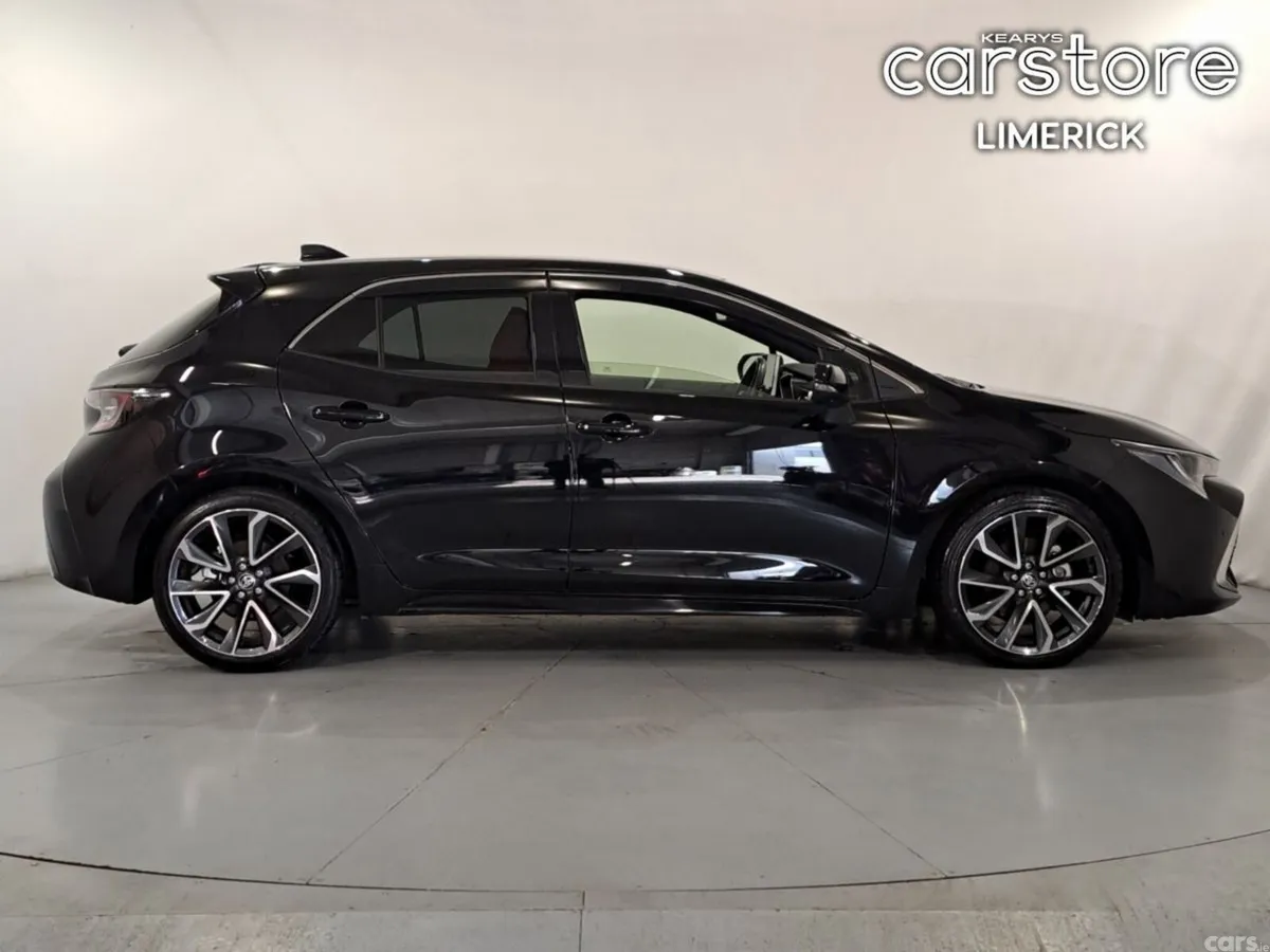 Toyota Corolla Hatchback, Petrol Hybrid, 2021, Black
