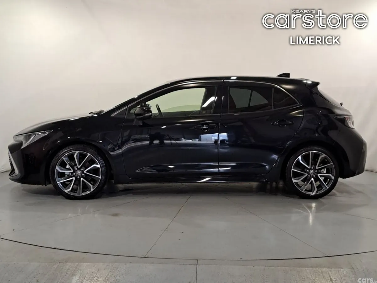 Toyota Corolla Hatchback, Petrol Hybrid, 2021, Black