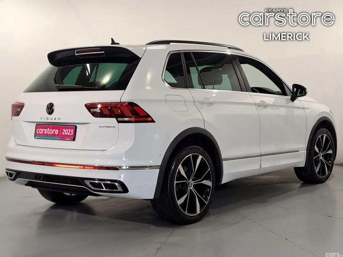 Volkswagen Tiguan SUV, Petrol Plug-in Hybrid, 2023, White