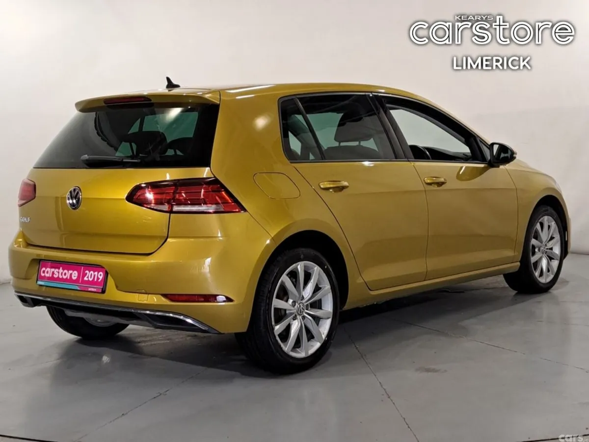 Volkswagen Golf Hatchback, Petrol, 2019, 