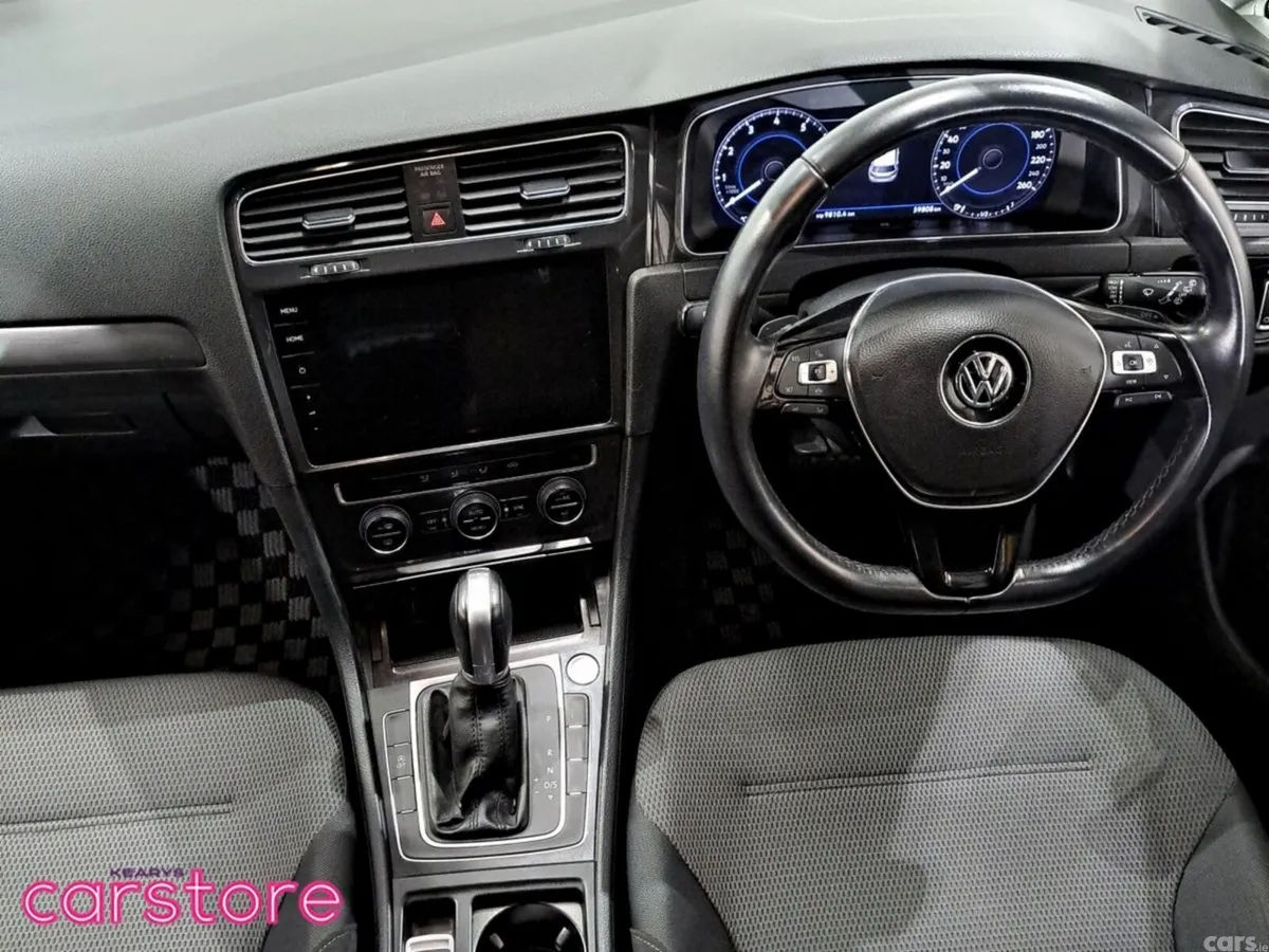 Volkswagen Golf Hatchback, Petrol, 2019, 