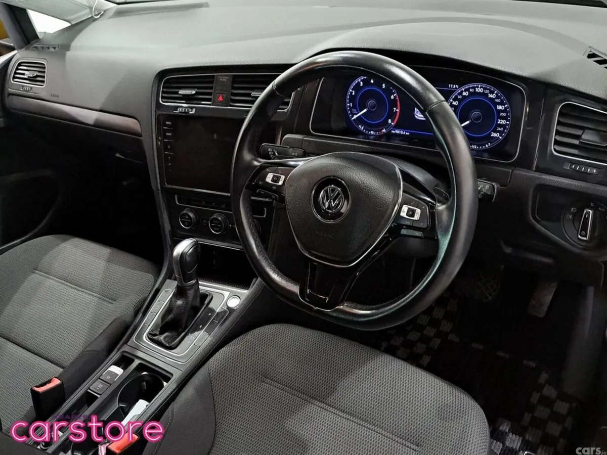 Volkswagen Golf Hatchback, Petrol, 2019, 