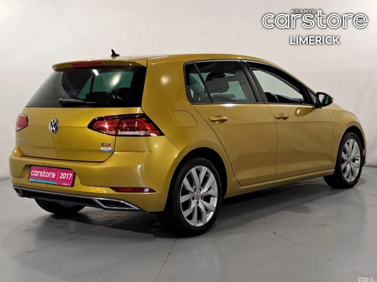 Volkswagen Golf Hatchback, Petrol, 2017, Gold