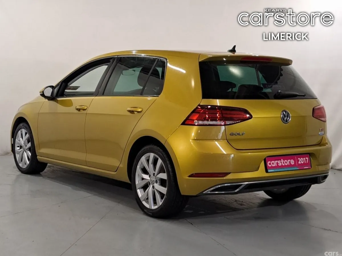 Volkswagen Golf Hatchback, Petrol, 2017, Gold