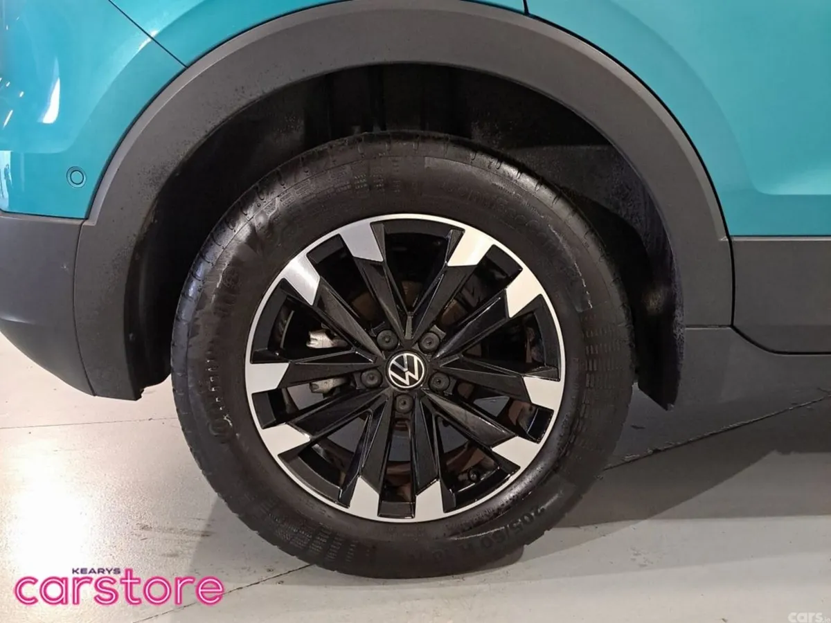 Volkswagen T-Cross Hatchback, Petrol, 2023, Blue