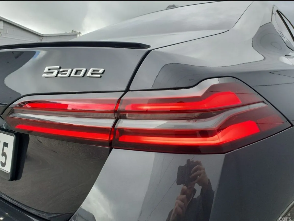 BMW 5-Series Saloon, Petrol Plug-in Hybrid, 2026, Grey