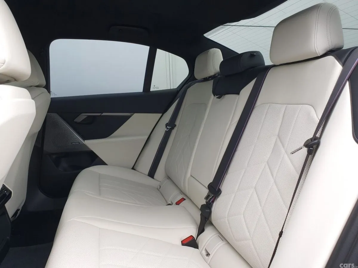 BMW 5-Series Saloon, Petrol Plug-in Hybrid, 2026, Grey
