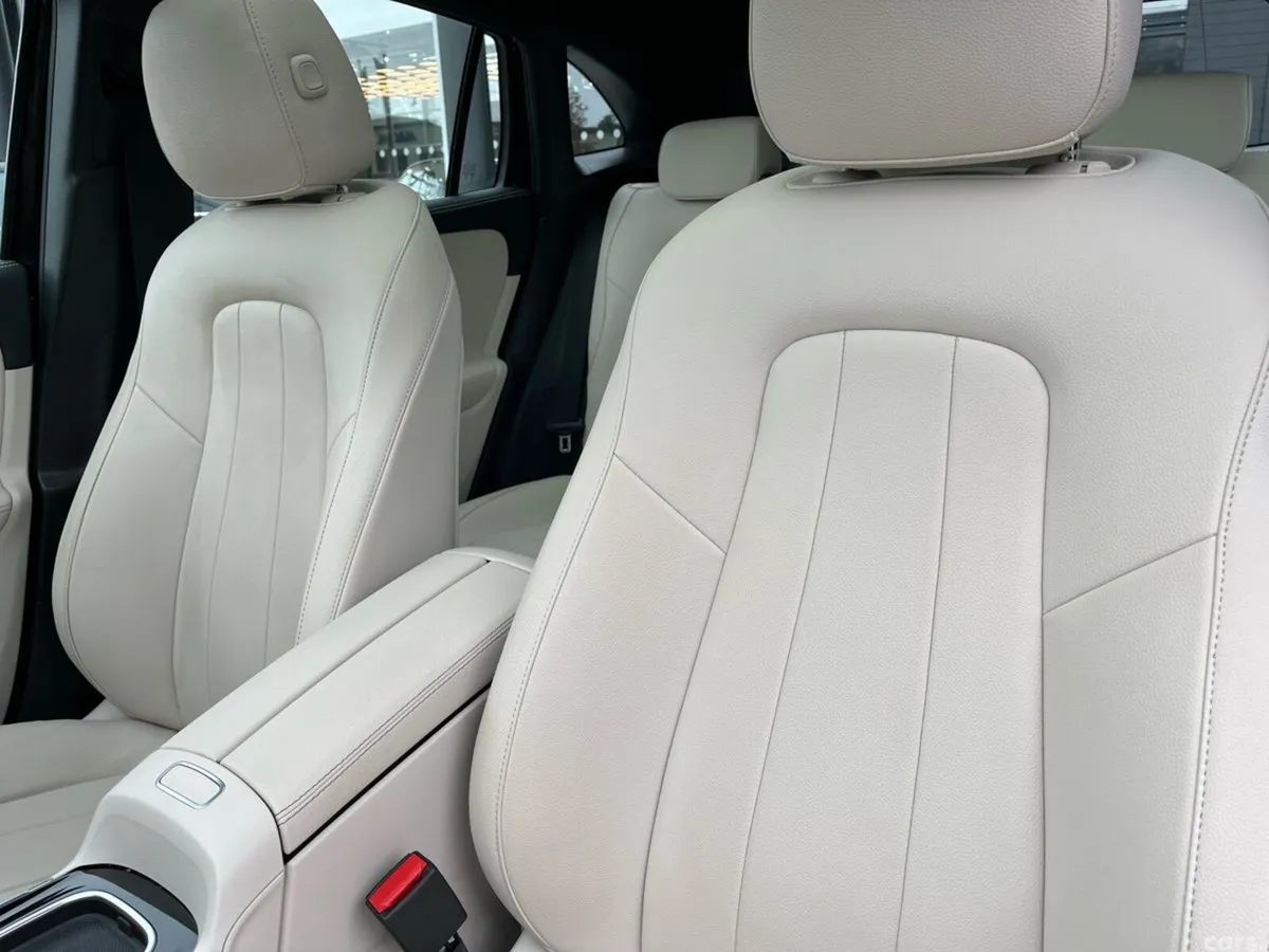 Mercedes-Benz GLA SUV, Petrol Plug-in Hybrid, 2024, Black