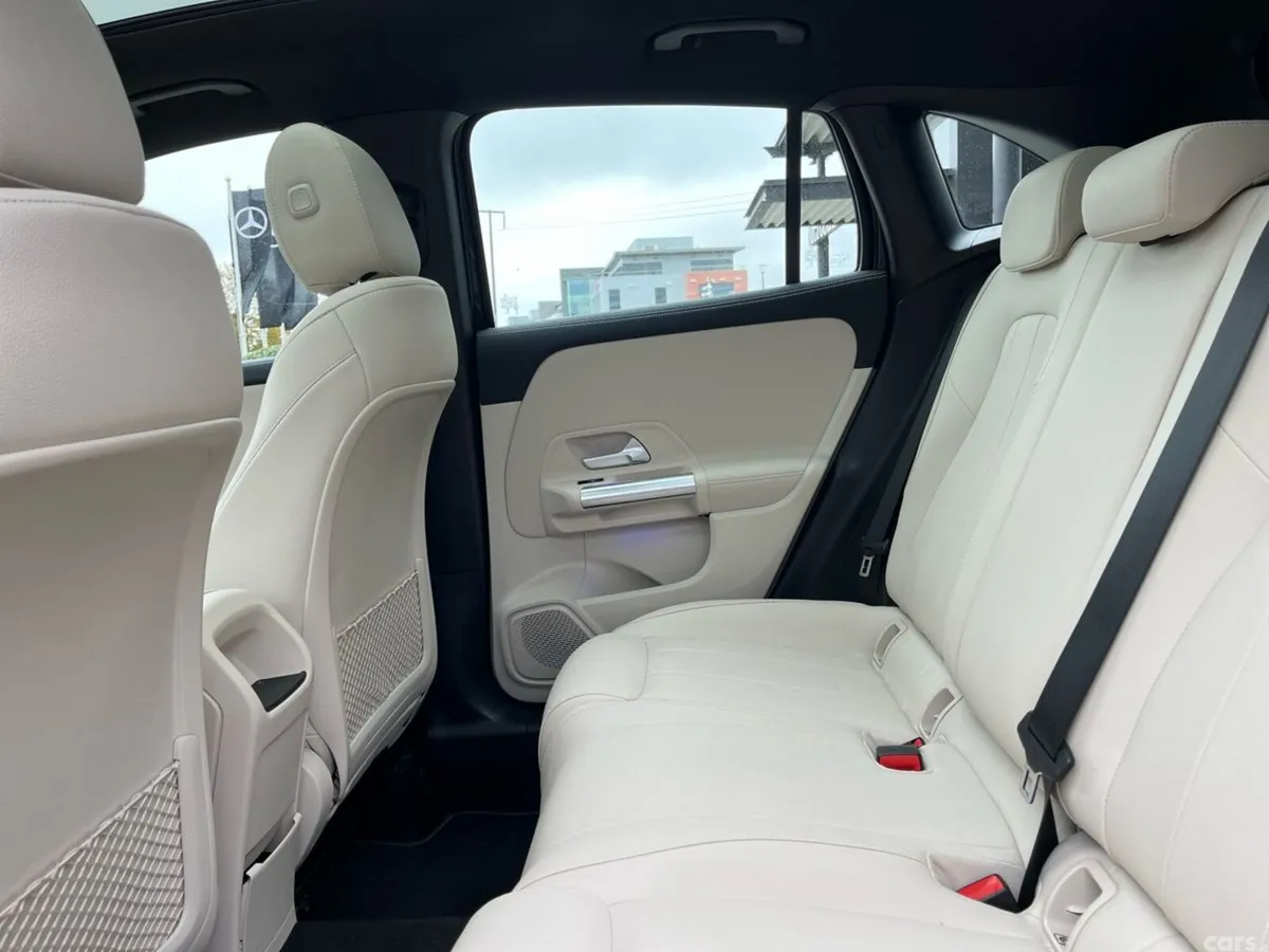 Mercedes-Benz GLA SUV, Petrol Plug-in Hybrid, 2024, Black