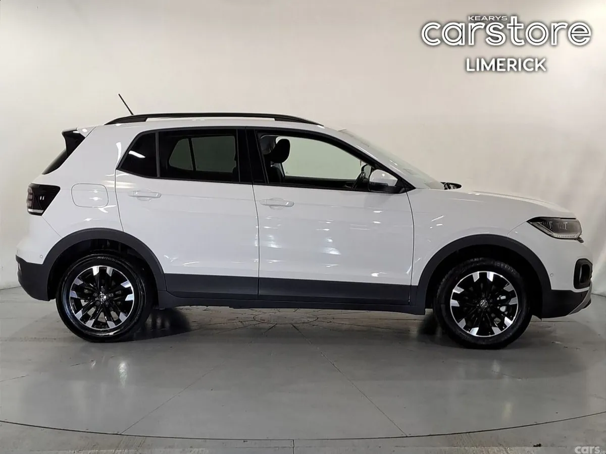 Volkswagen T-Cross Hatchback, Petrol, 2023, White