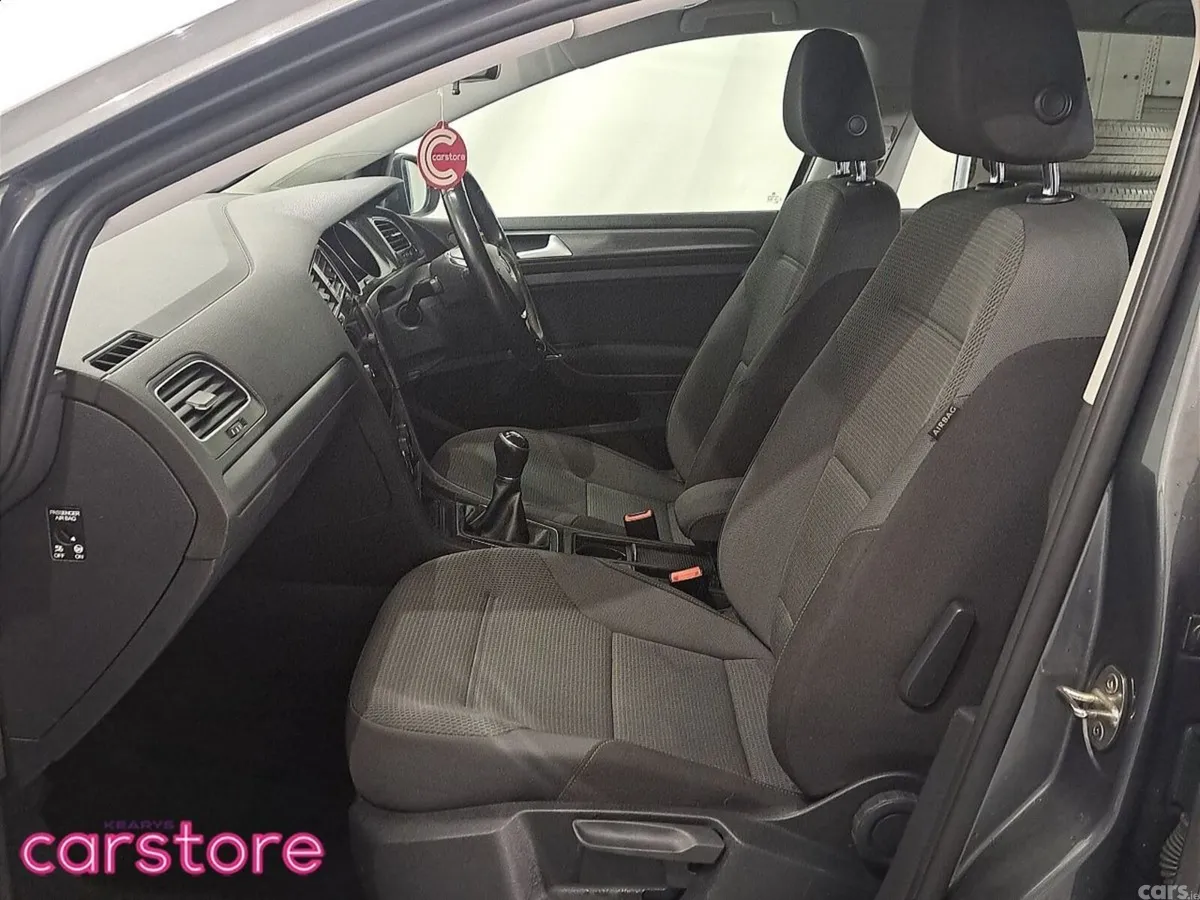 Volkswagen Golf Estate, Diesel, 2017, Grey