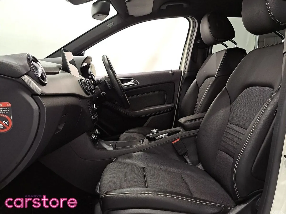 Mercedes-Benz B-Class Hatchback, Petrol, 2018, White