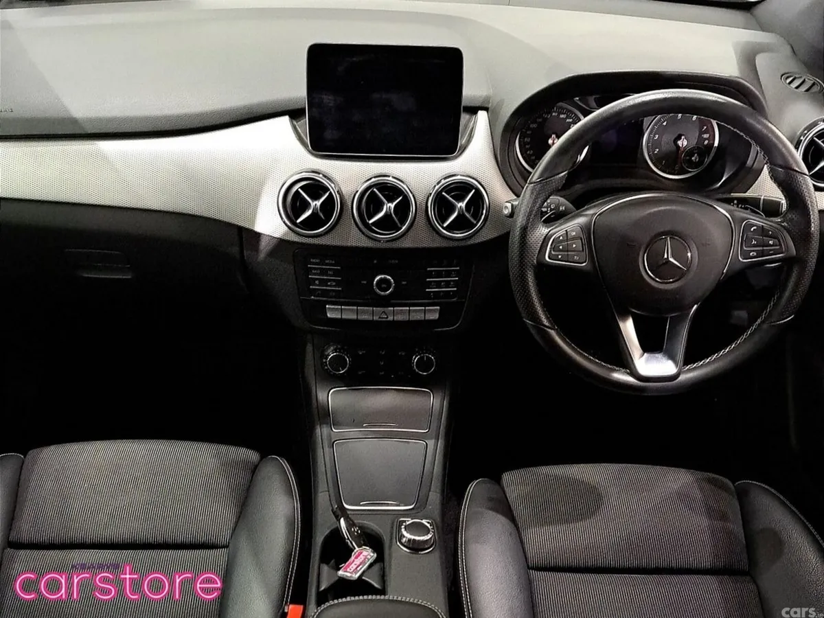 Mercedes-Benz B-Class Hatchback, Petrol, 2018, White