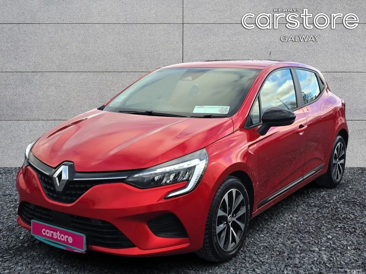 Renault Clio Hatchback, Petrol, 2023, Red