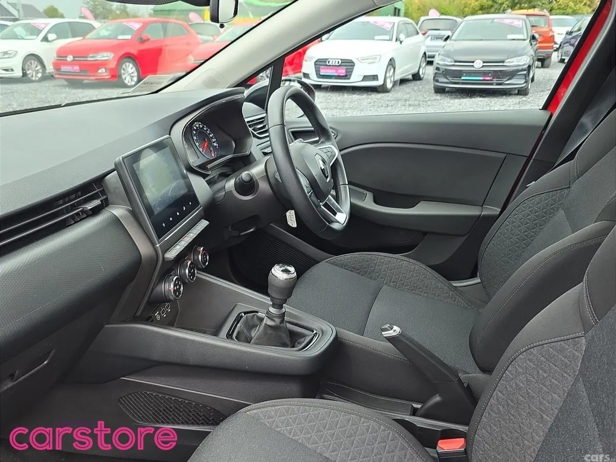 Renault Clio Hatchback, Petrol, 2023, Red
