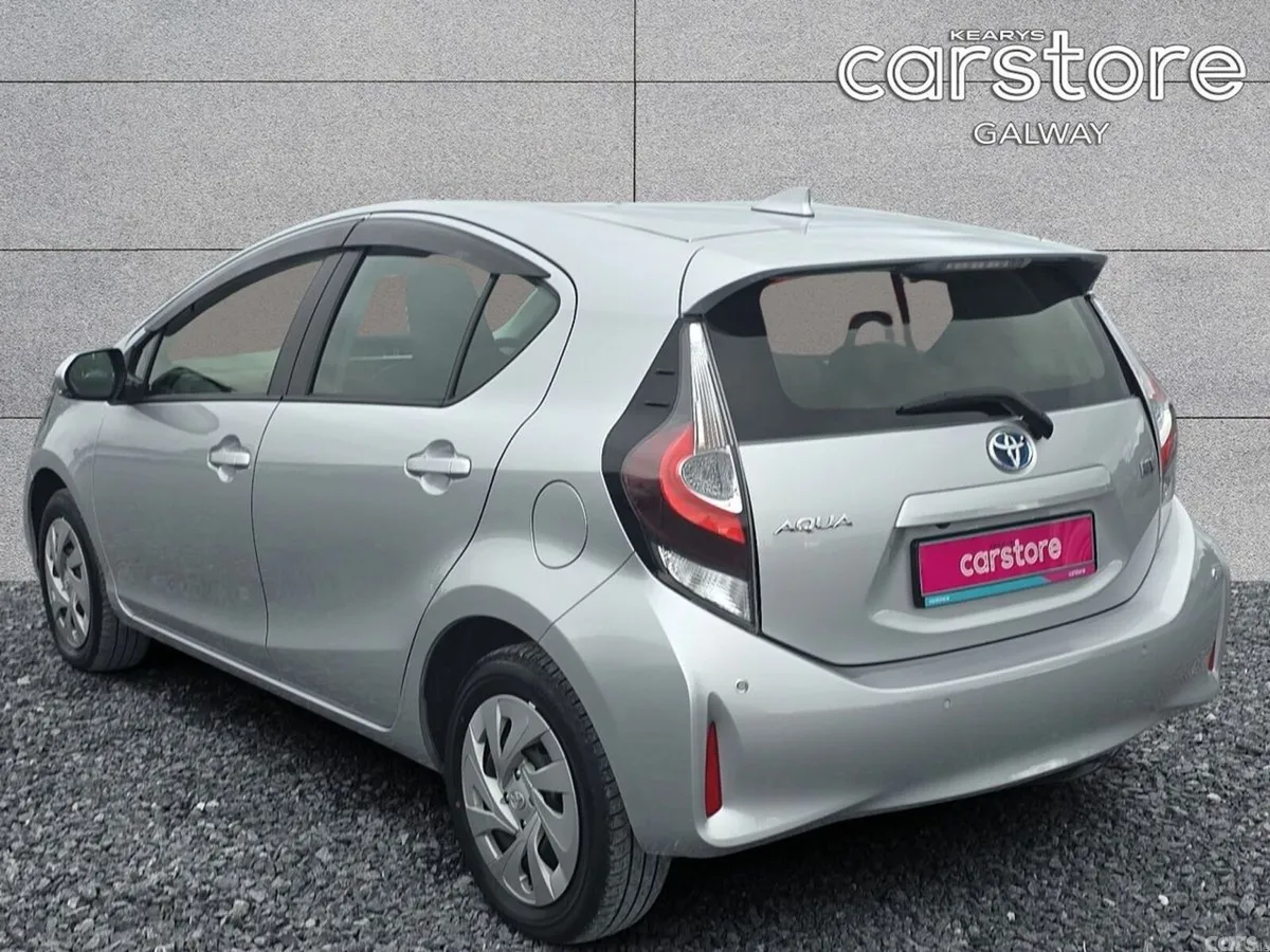 Toyota Aqua Hatchback, Petrol Hybrid, 2021, Silver