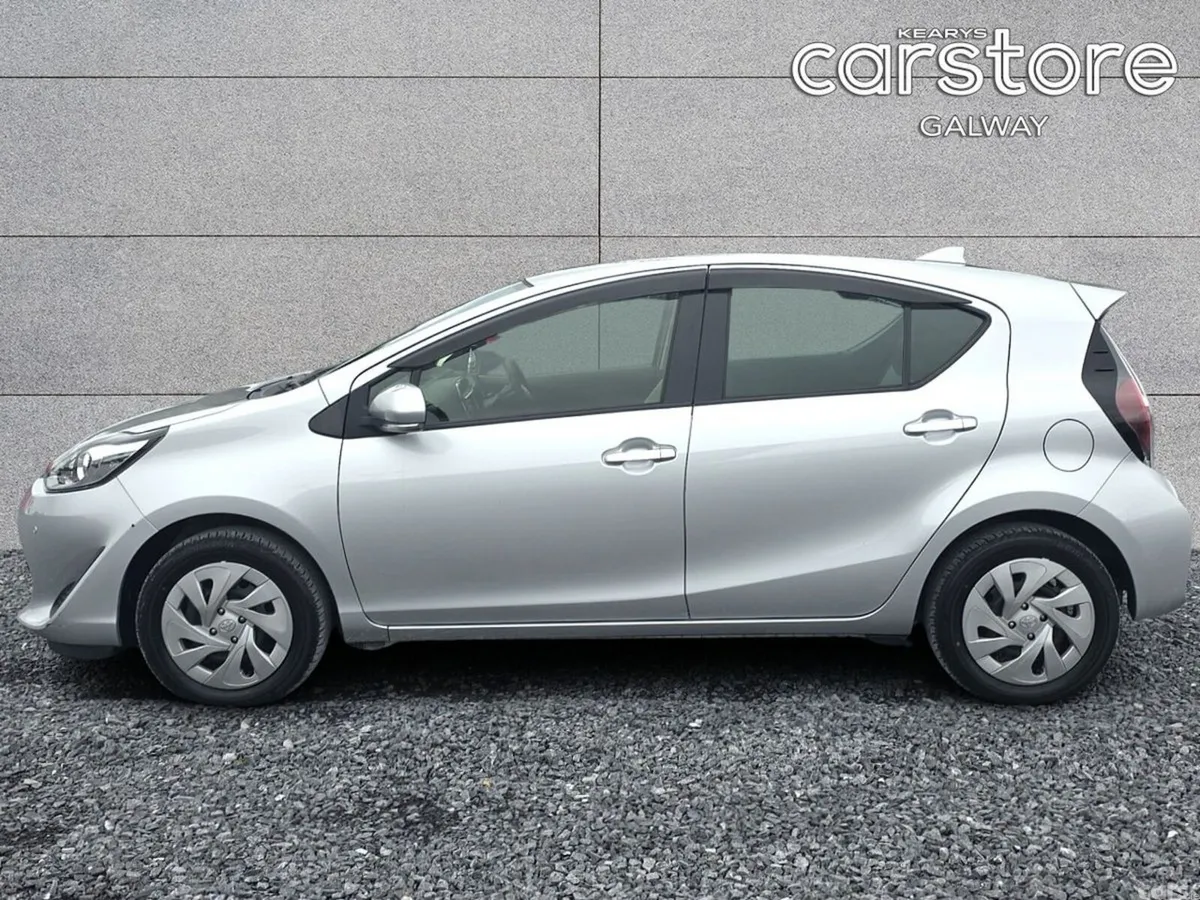 Toyota Aqua Hatchback, Petrol Hybrid, 2021, Silver