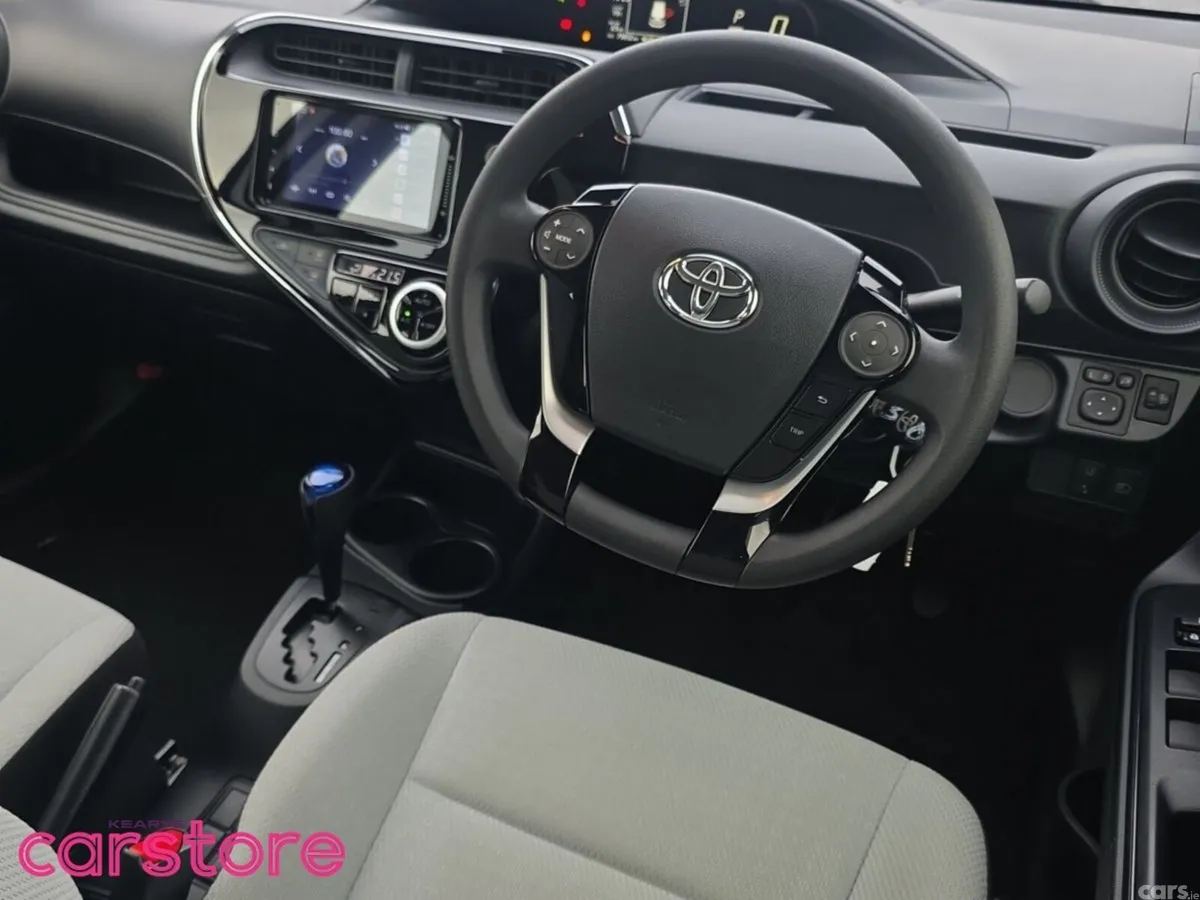 Toyota Aqua Hatchback, Petrol Hybrid, 2021, Silver