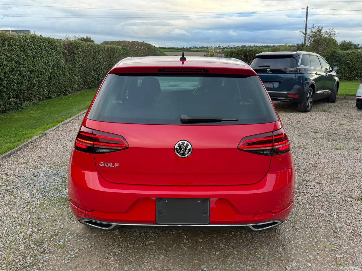 Volkswagen Golf Hatchback, Petrol, 2018, Red