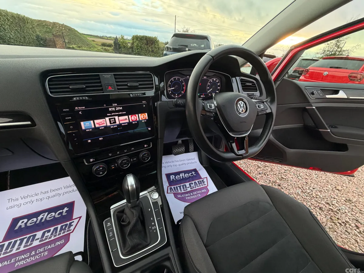 Volkswagen Golf Hatchback, Petrol, 2018, Red