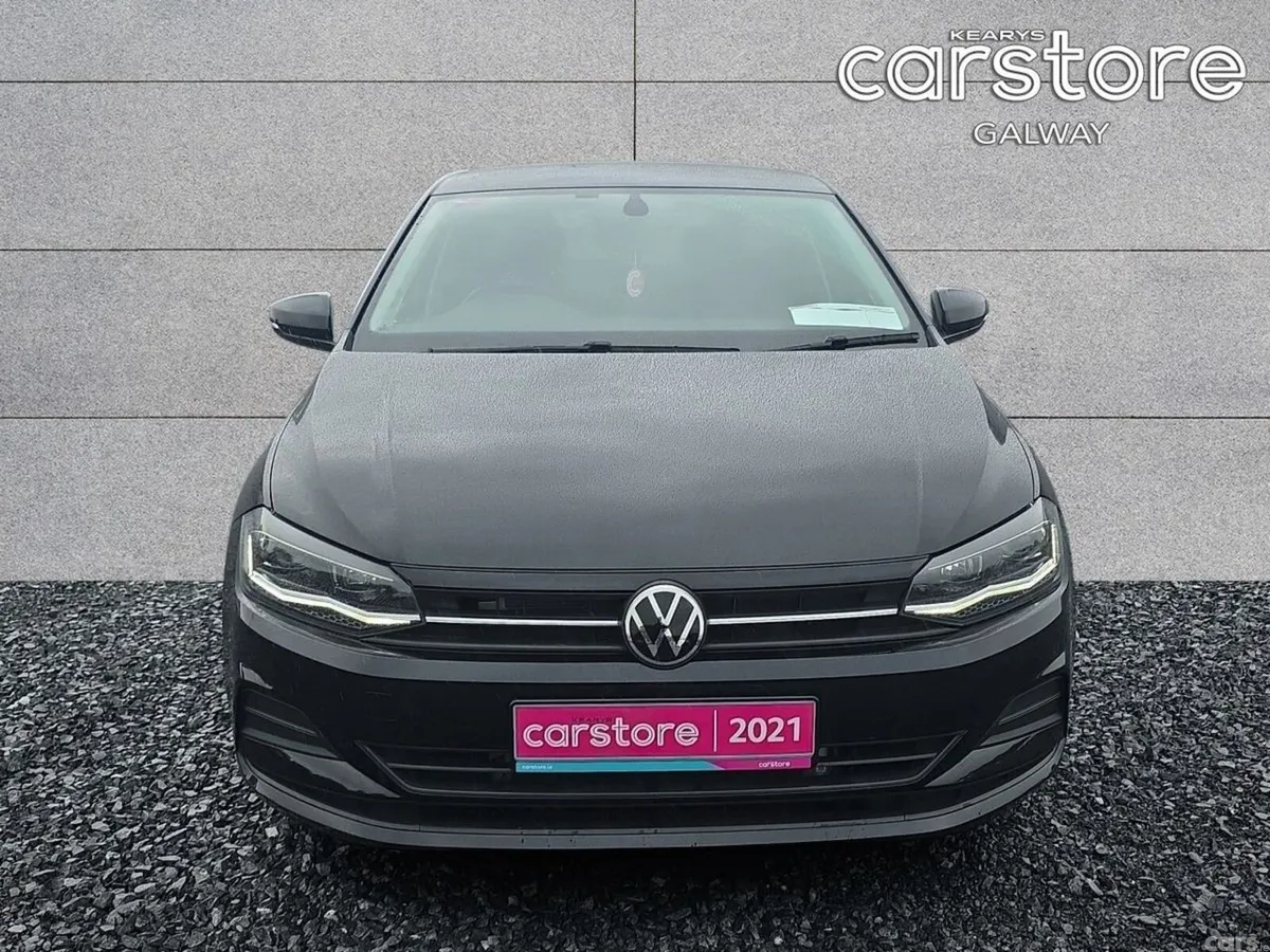 Volkswagen Polo Hatchback, Petrol, 2021, Black