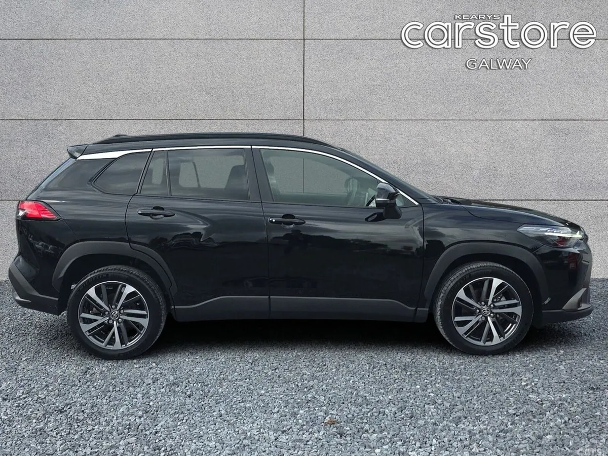 Toyota Corolla Cross Hatchback, Petrol Hybrid, 2024, Black
