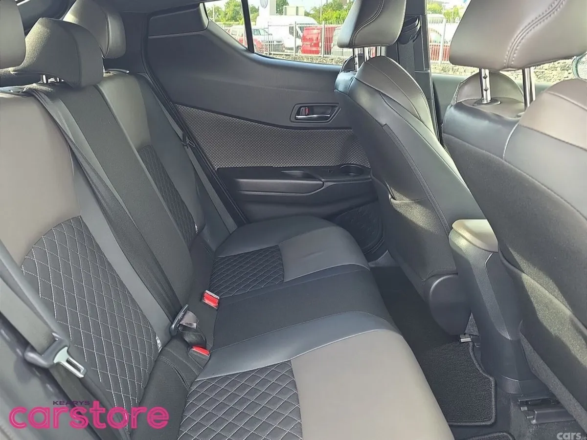 Toyota C-HR Hatchback, Petrol Hybrid, 2022, Black