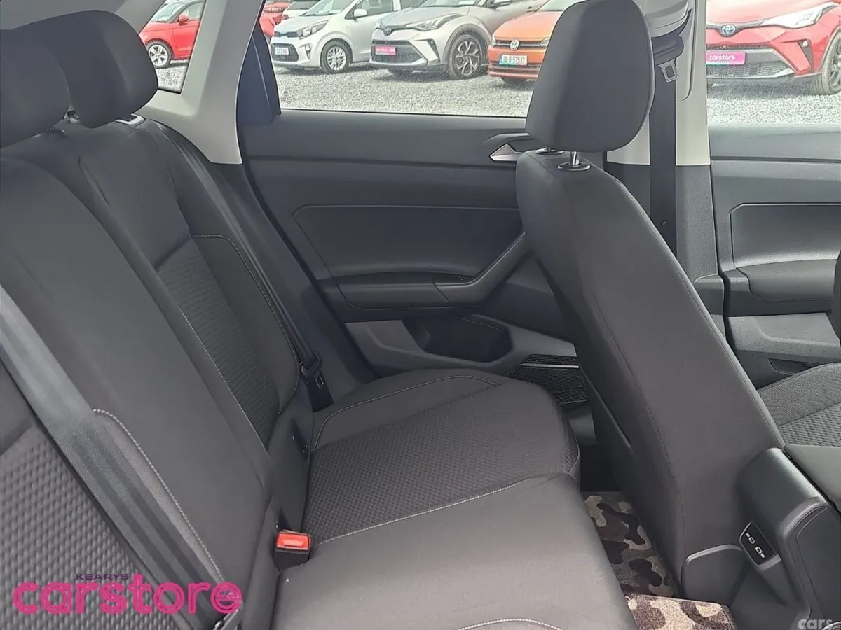 Volkswagen Polo Hatchback, Petrol, 2021, Blue