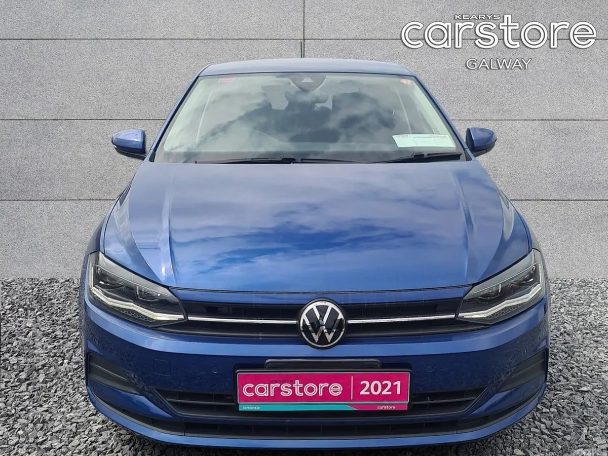 Volkswagen Polo Hatchback, Petrol, 2021, Blue
